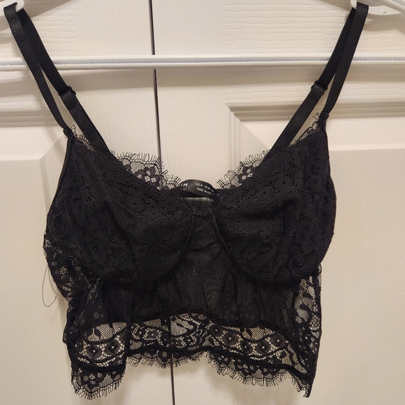 Cropped Tank - Picture 1 of 3